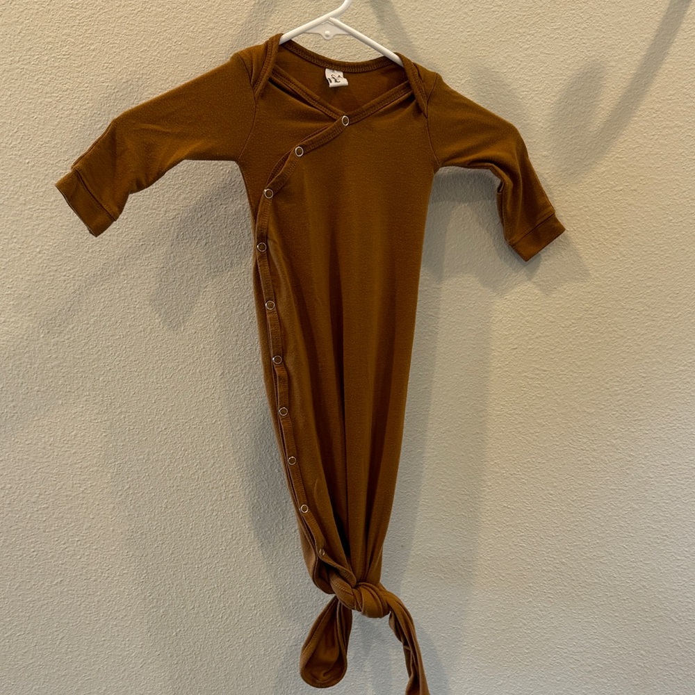Copper pearl newborn